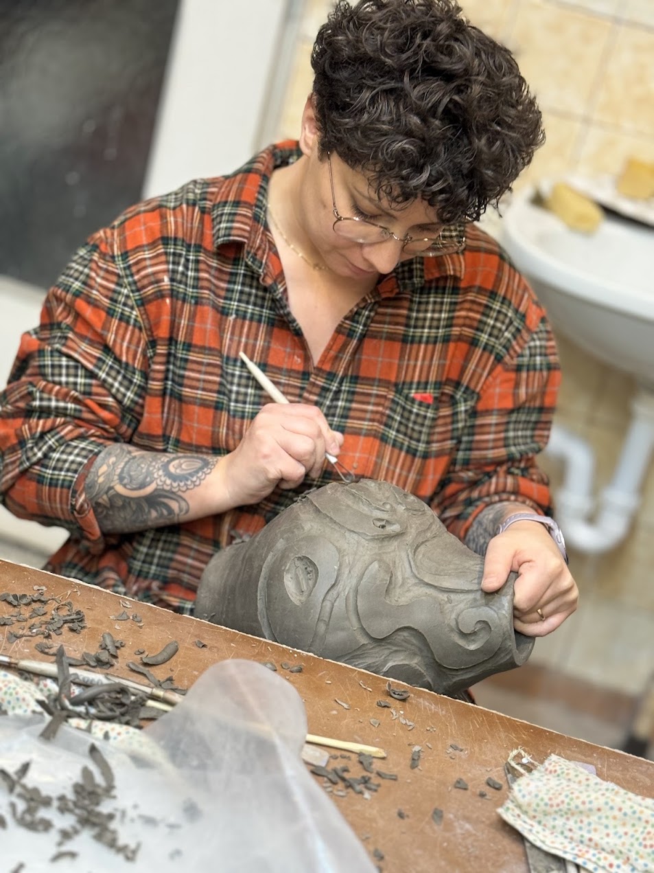 Ceramiczna waza ręcznie toczona na kole